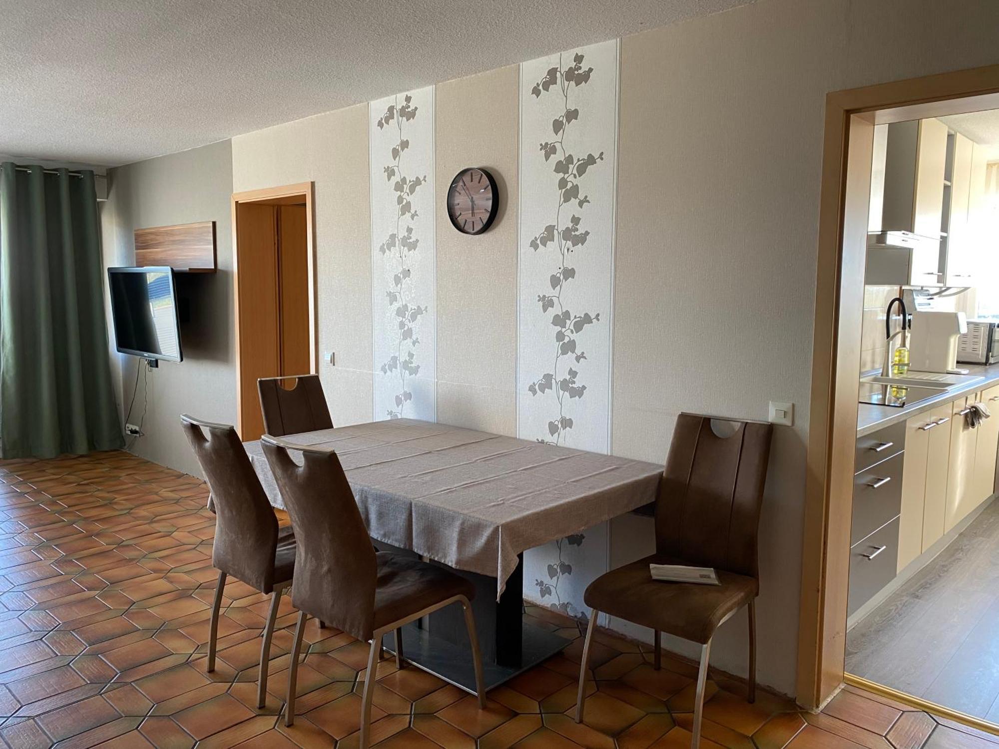 Idyllische Aussicht Apartment Emmendingen Ngoại thất bức ảnh